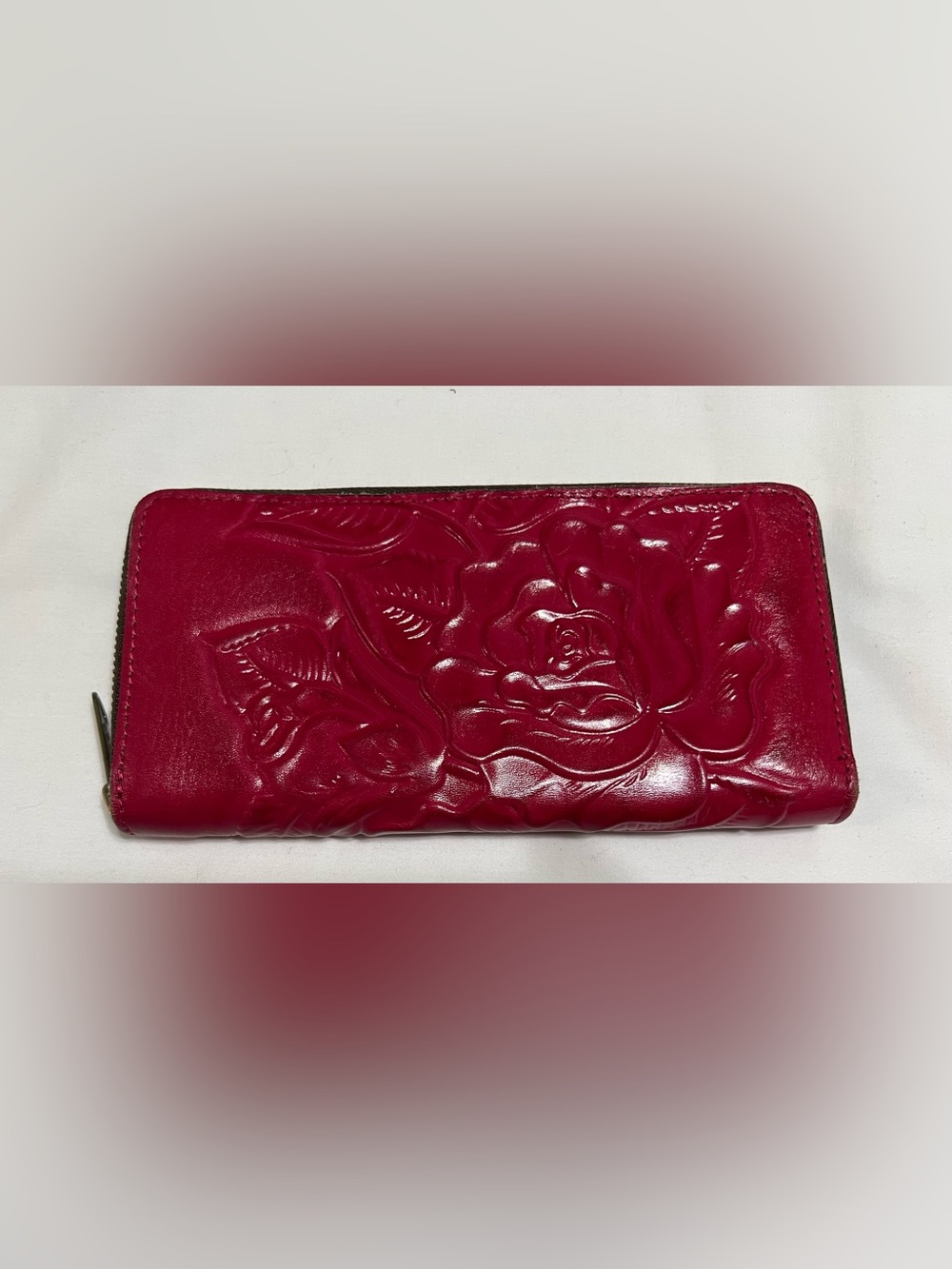 Patricia Nash Pink Rose Embossed Leather Zip Around Continental Wallet - Picture 2 of 8